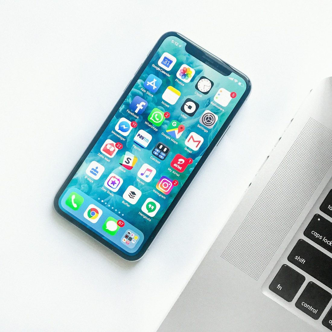 博狗娱乐 APP 赛程与赛事列表界面示意